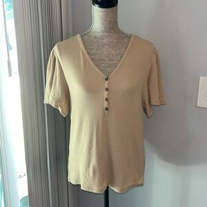 LOFT Tan Henley top with gathered puff sleeves V neck buttons Large beige.